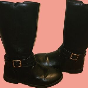 Black boots for Girls Size 2.